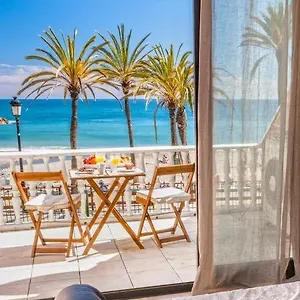 Puerto Banus Beach Aparthotel