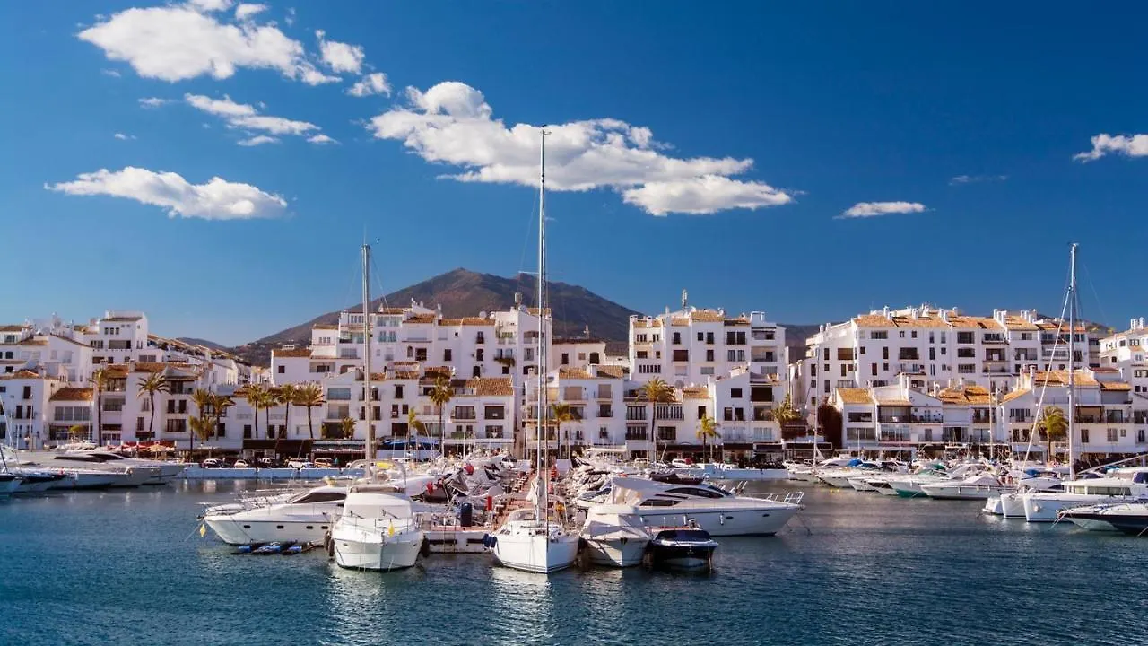 Oleholidays Guadalmina Golf Plaza マルベーリャ 別荘